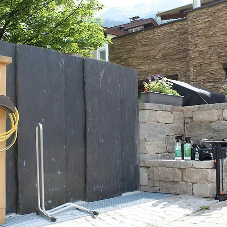 林塞霍夫费雷恩公寓酒店 公寓 索尔登