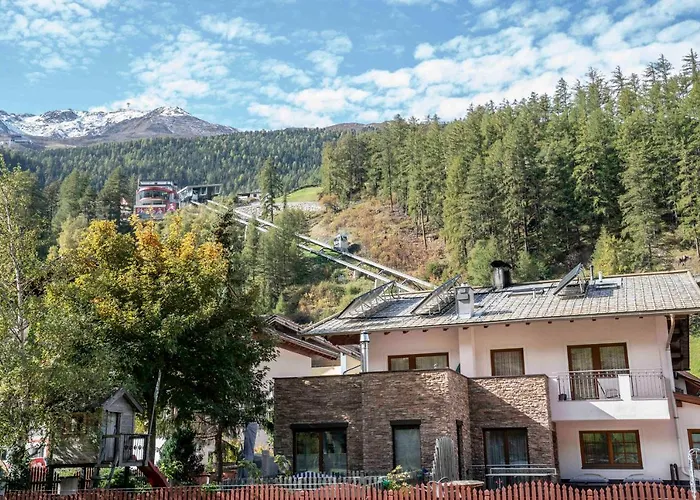 林塞霍夫费雷恩公寓酒店 *